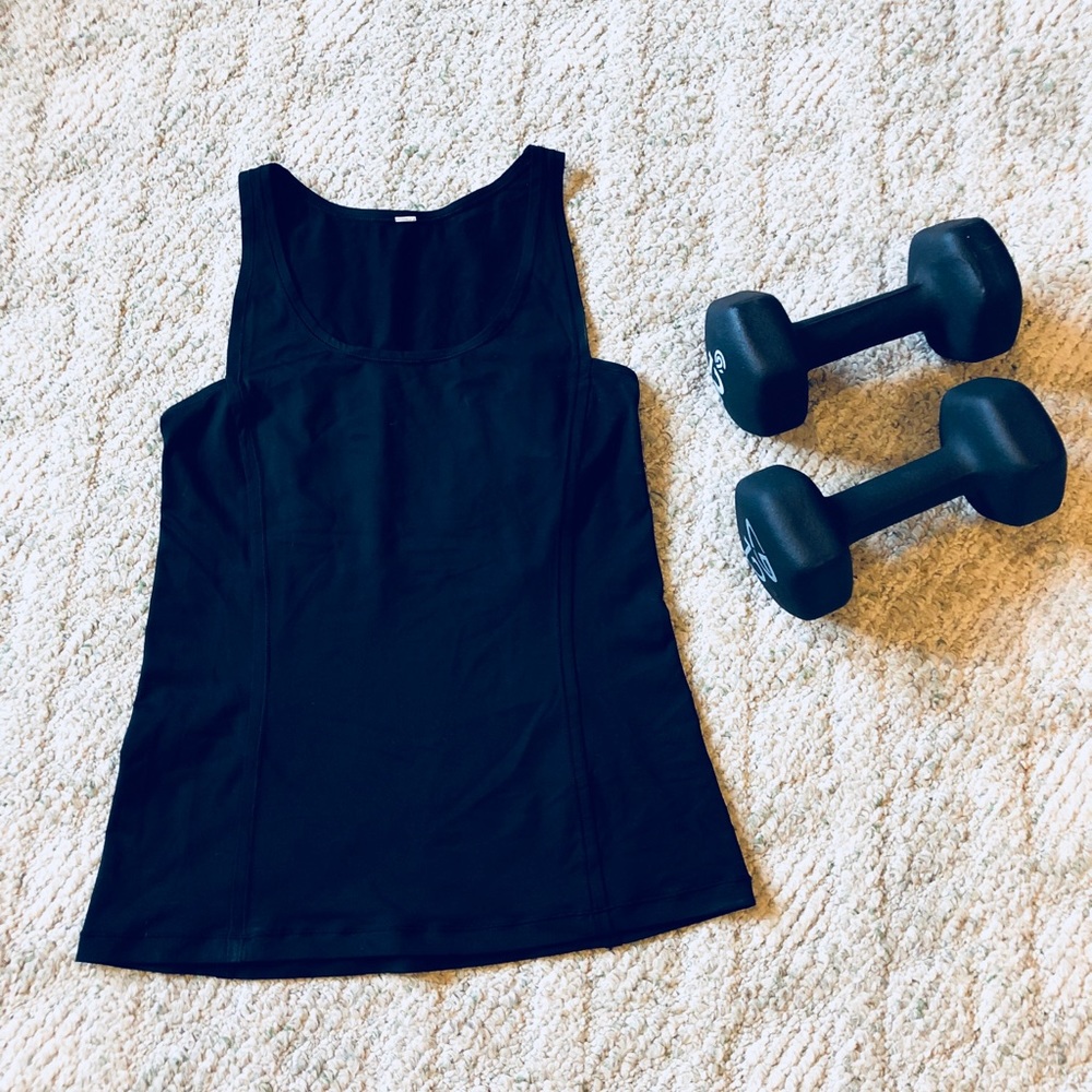 Lululemon tank ( cute detail in back )